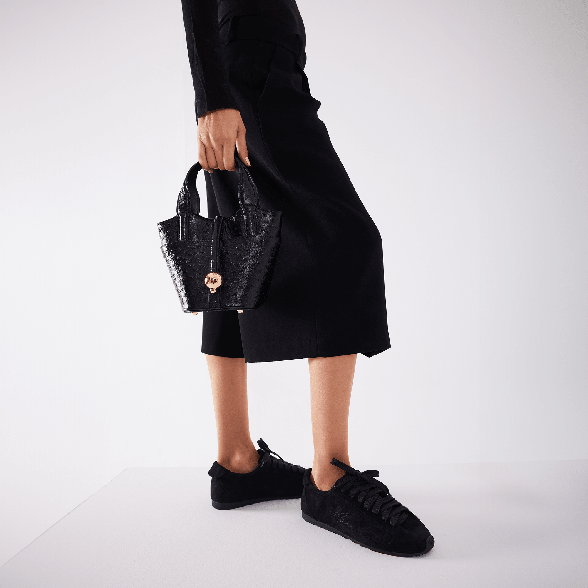 MANC SNEAKERS - SUEDE BLACK (PRE - ORDER)