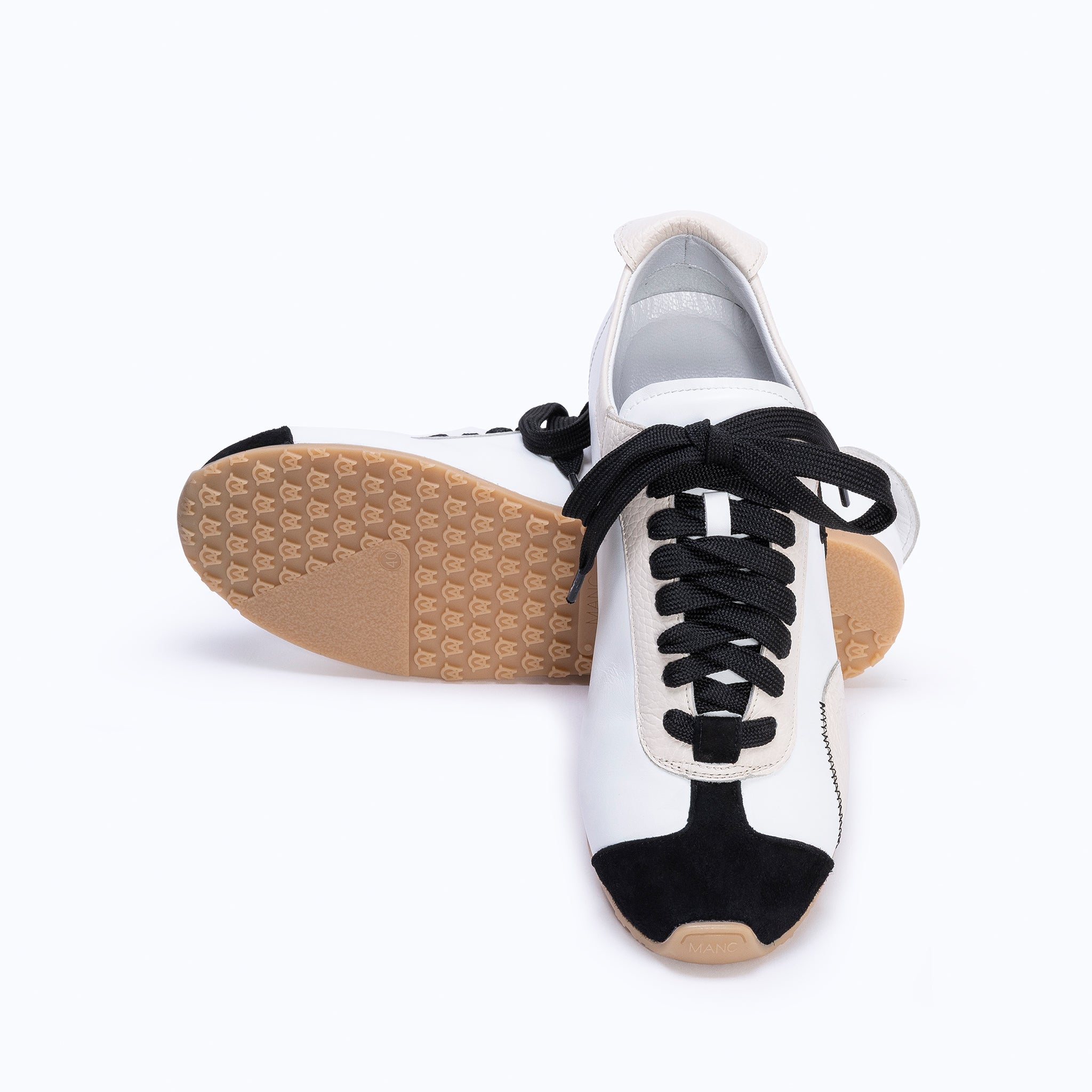MANC SNEAKERS - WHITE BLACK (PRE - ORDER)
