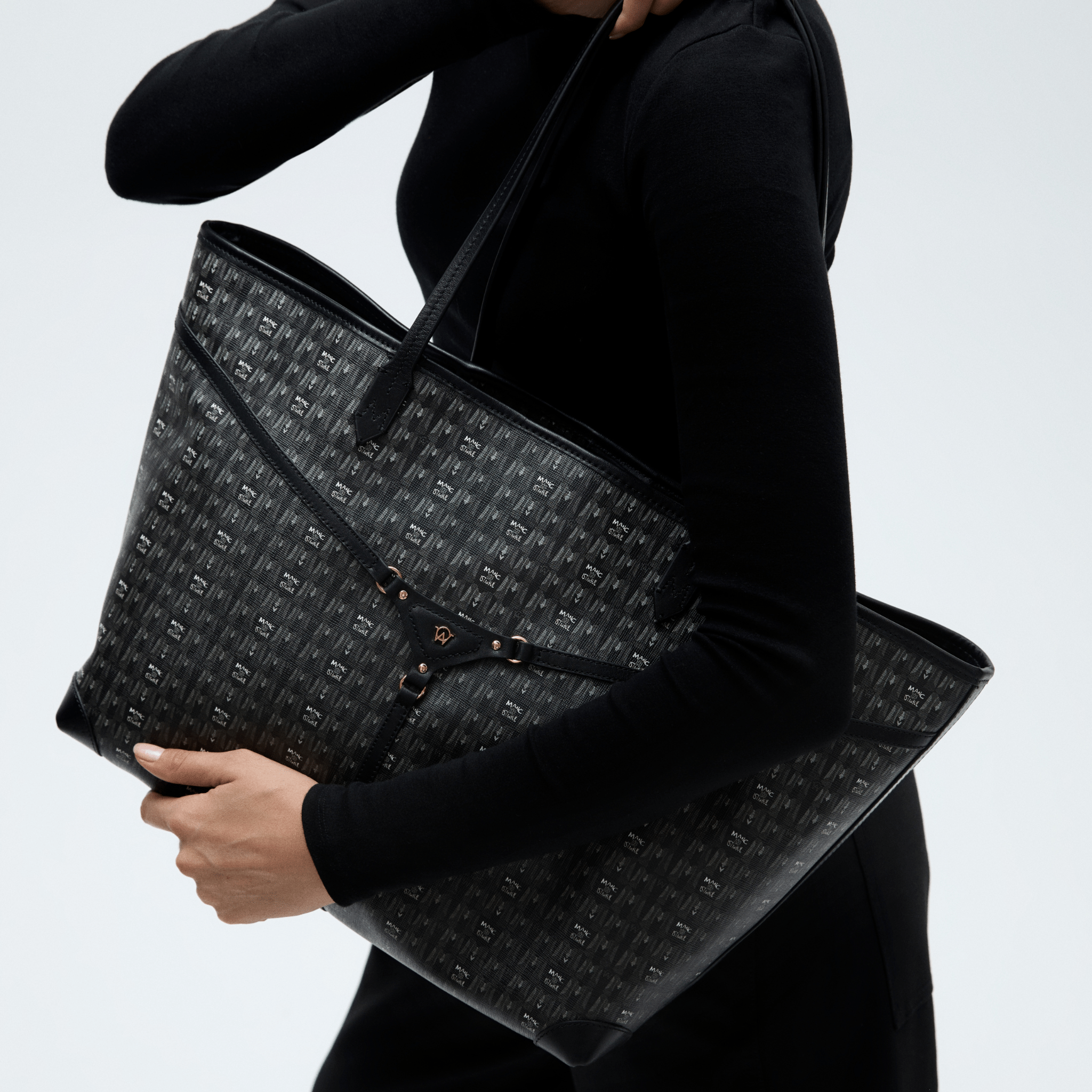 MIRI TOTE - BLACK